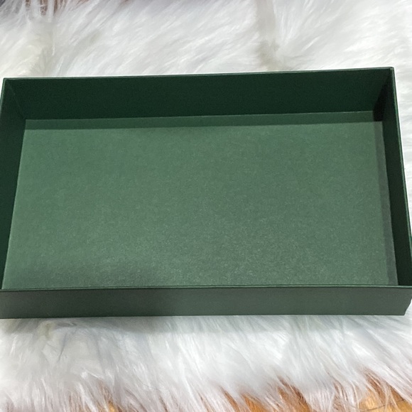 New Kate Spade box just the box 9 x 5.5 x 2 - Picture 3 of 3